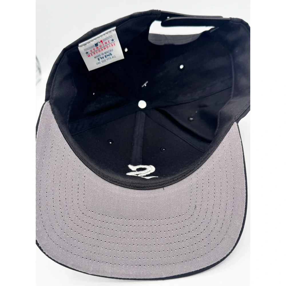 Vintage Chicago White Sox Hat Twins Enterprise Black Snapback MLB Cap NWT